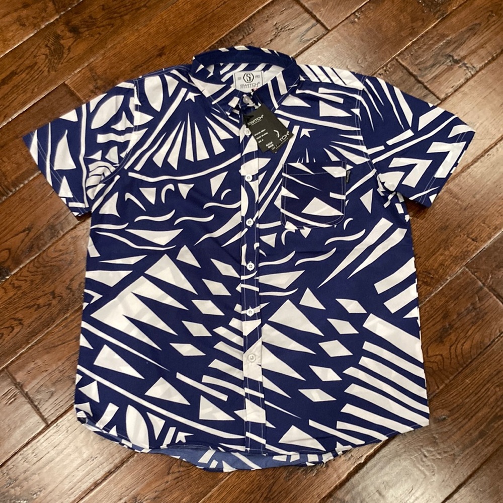 Men’s Switch Blue White Design Button Front Shirt Size Medium NEW